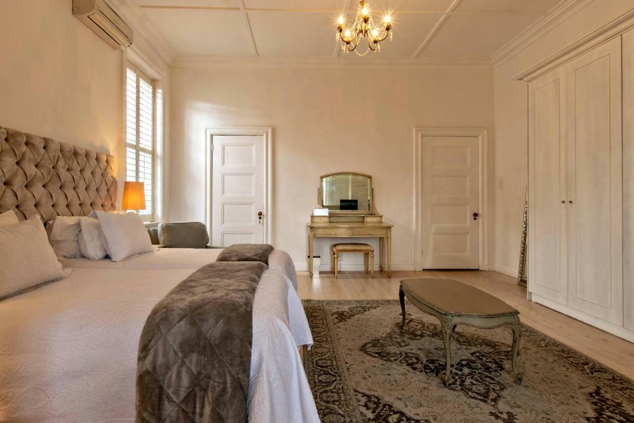 Rhonda'S Manor Boutique Guesthouse Cape Town Bagian luar foto