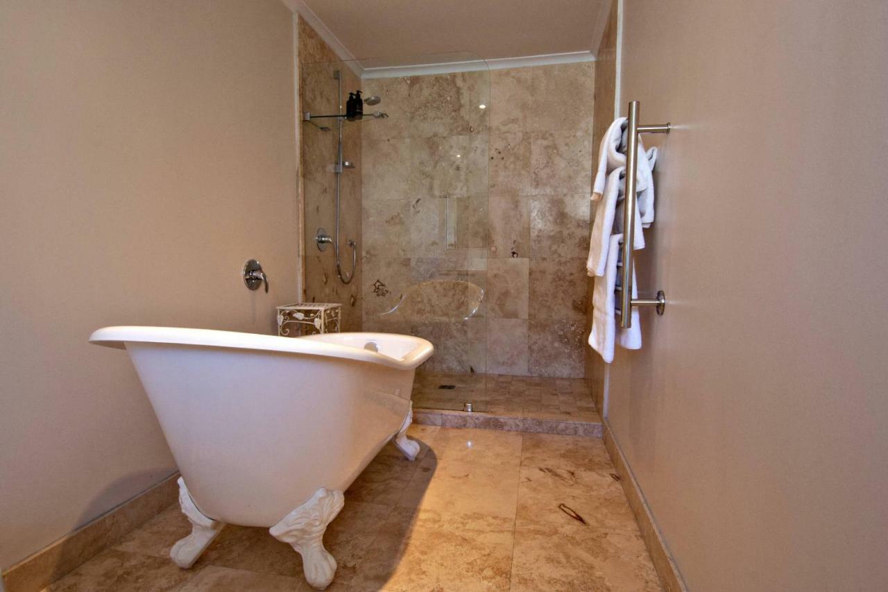 Rhonda'S Manor Boutique Guesthouse Cape Town Bagian luar foto