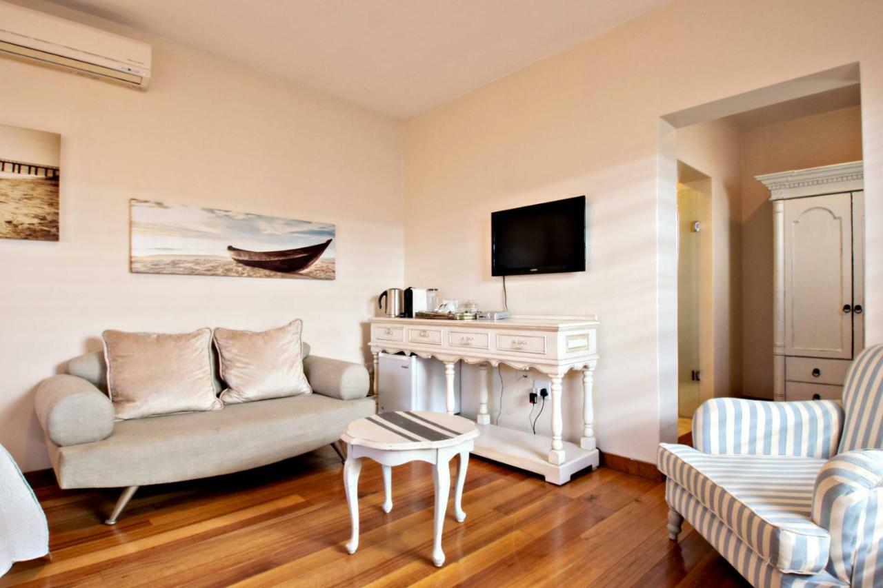 Rhonda'S Manor Boutique Guesthouse Cape Town Bagian luar foto